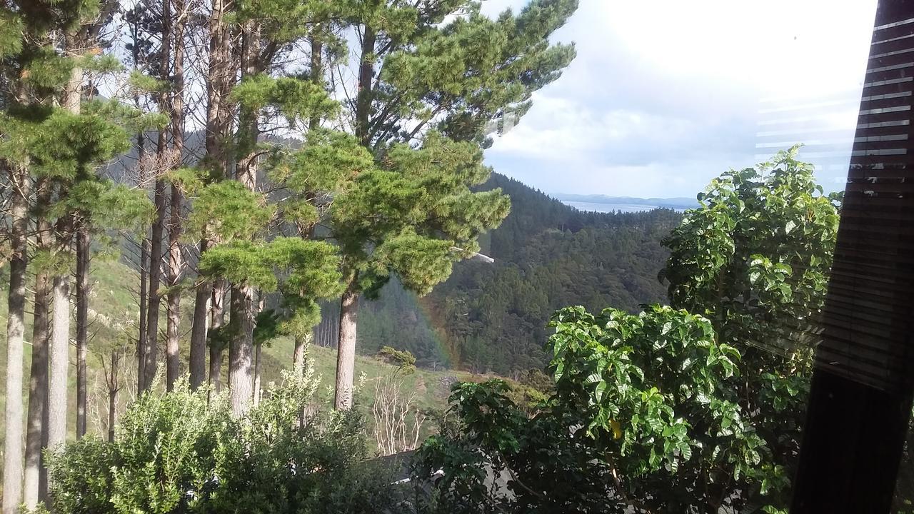 Glorit Kaipara Views Eco Lodge מראה חיצוני תמונה